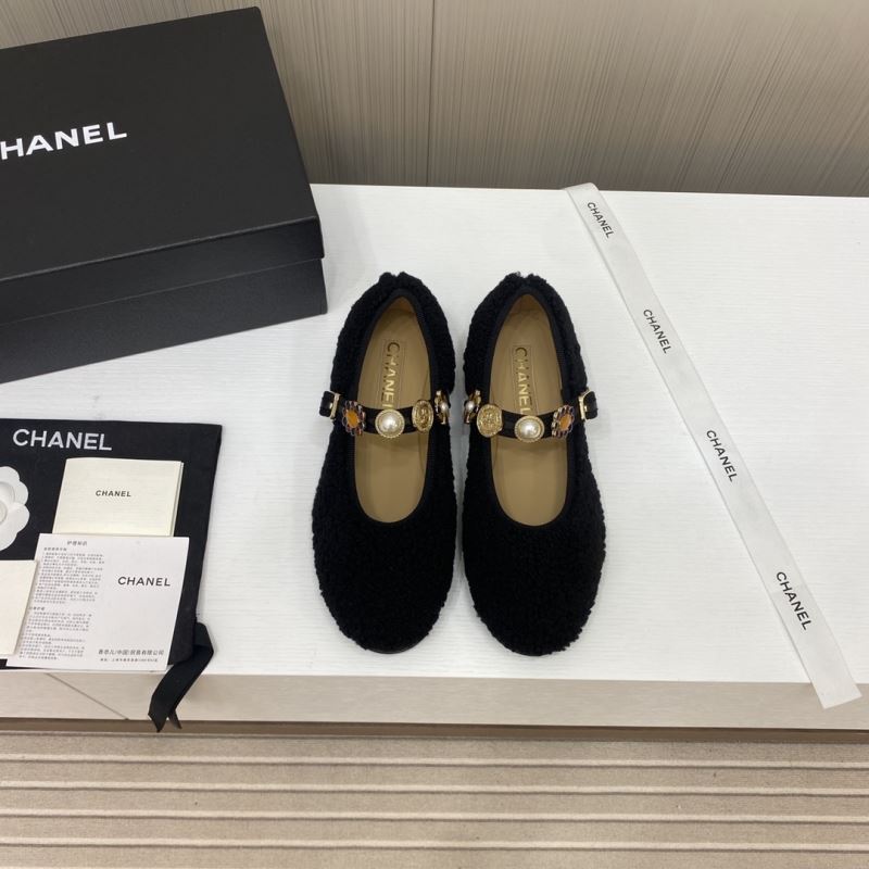 Chanel Low Shoes